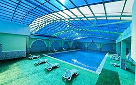 Amazon Hotel - Free Massage
